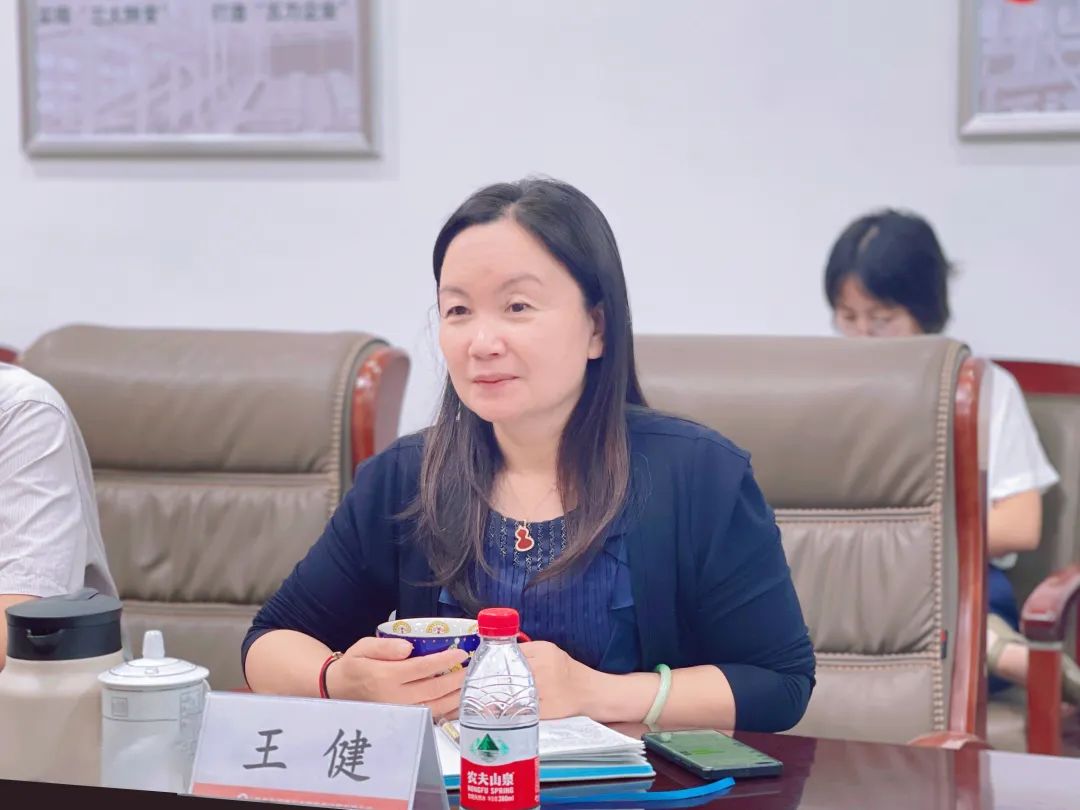 92358a3de1c55ed89816a1604a1c455.jpg 92358a3de1c55ed89816a1604a1c455.jpg